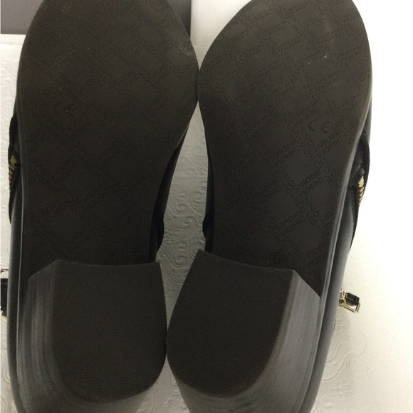 VIONIC, Jolene, Black Zip Ankle Boots, Woman’s Size 8 - Picture 5 of 10